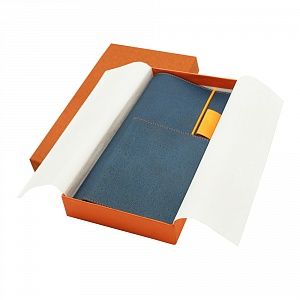 Набор в подарочной коробке: тревелер, обложка для паспорта, эко-кожа